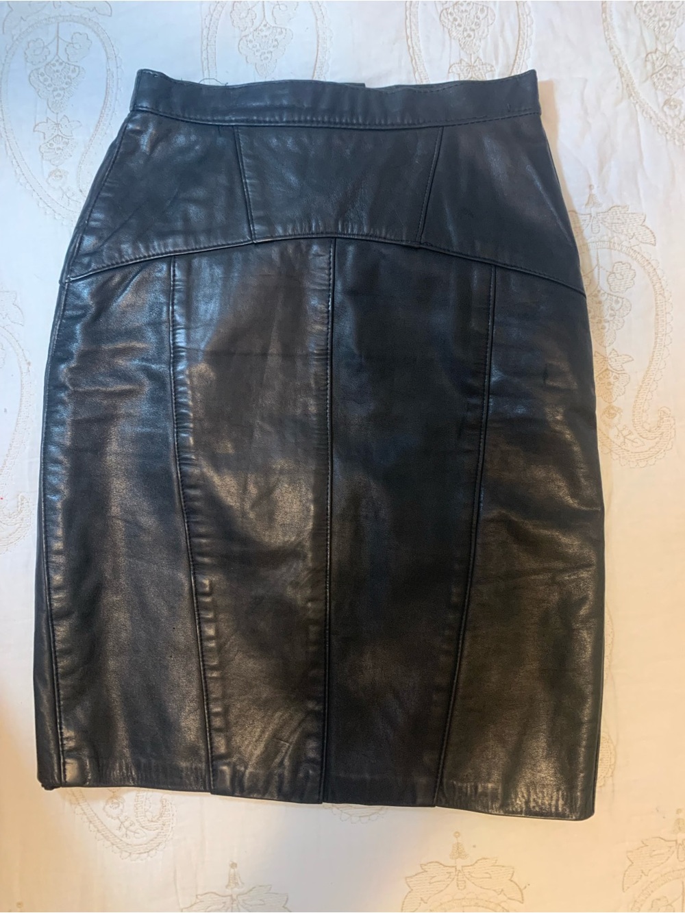 Vintage Black Leather Pencil Skirt - Sleek Panel Design Ladies Sz 6 Lined